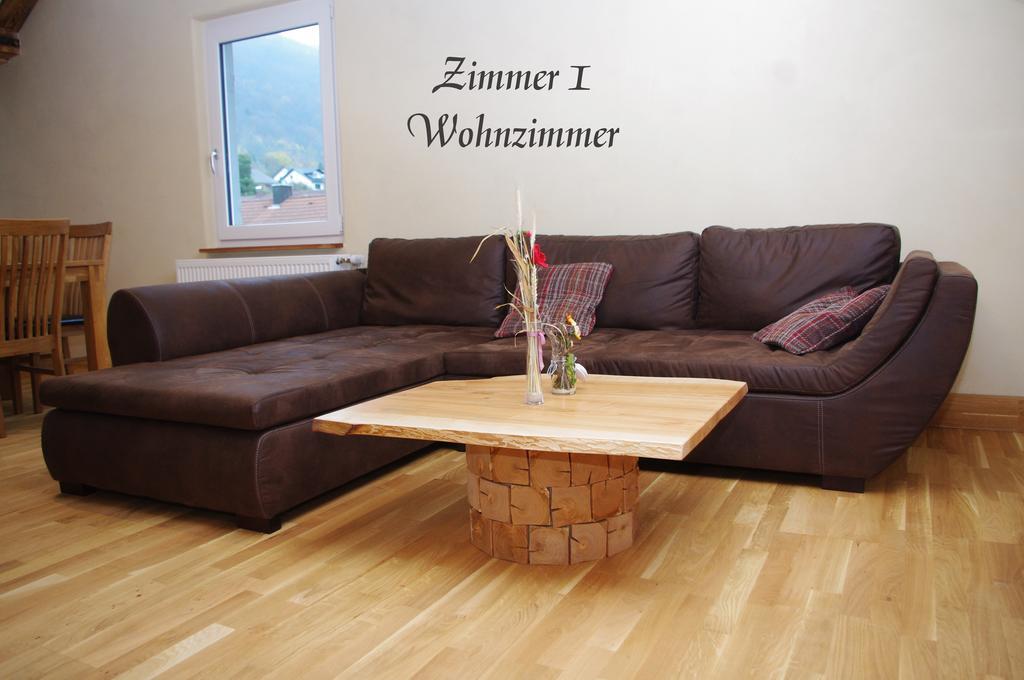 Alte Kass Hotel & Kaffeehaus Neidlingen Dış mekan fotoğraf